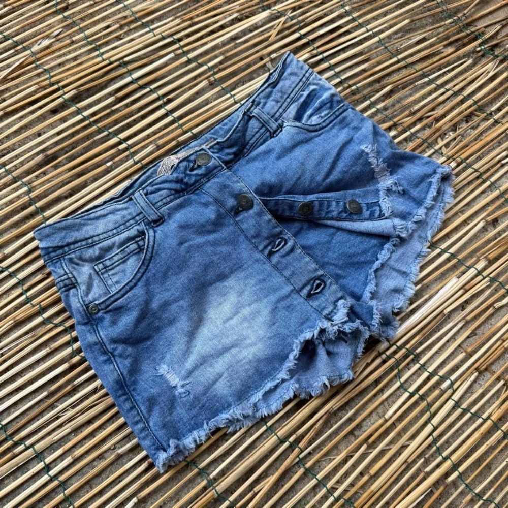 HWY‎ Jeans Denim Skort Size 3 Dark Wash Distressed Frayed Hem Festival Summer